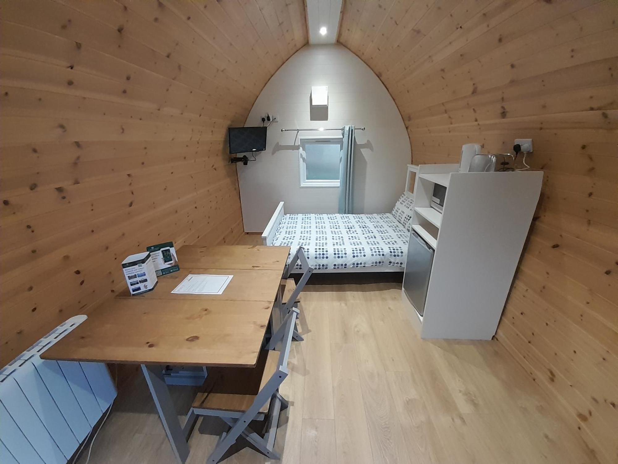 Callander Woods Holiday Park Habitación foto